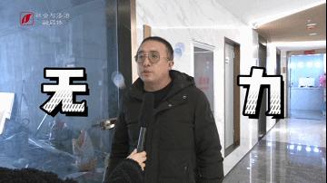 DƬ
